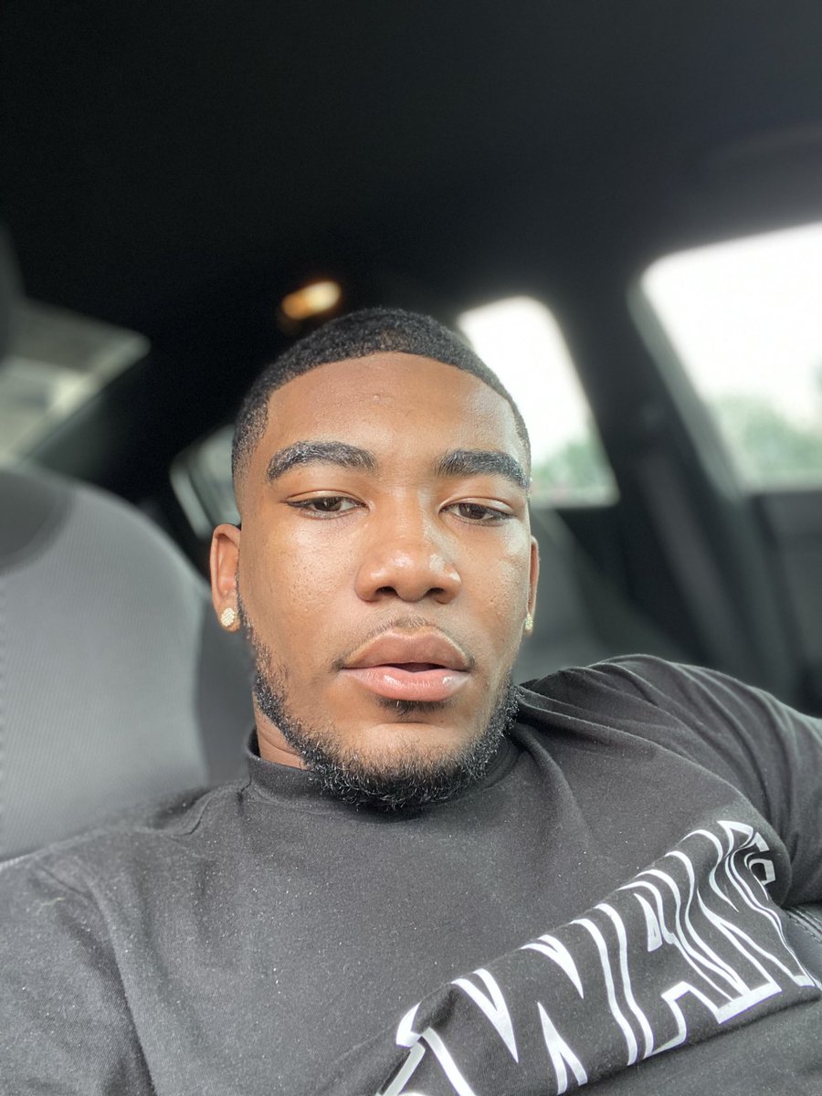 elibloodsaw's tweet photo. “I heard they hate Eli , shii make another Eli”
#VaultRelease
#sept4 
-Eli Swankin https://t.co/Pszqrepj8i