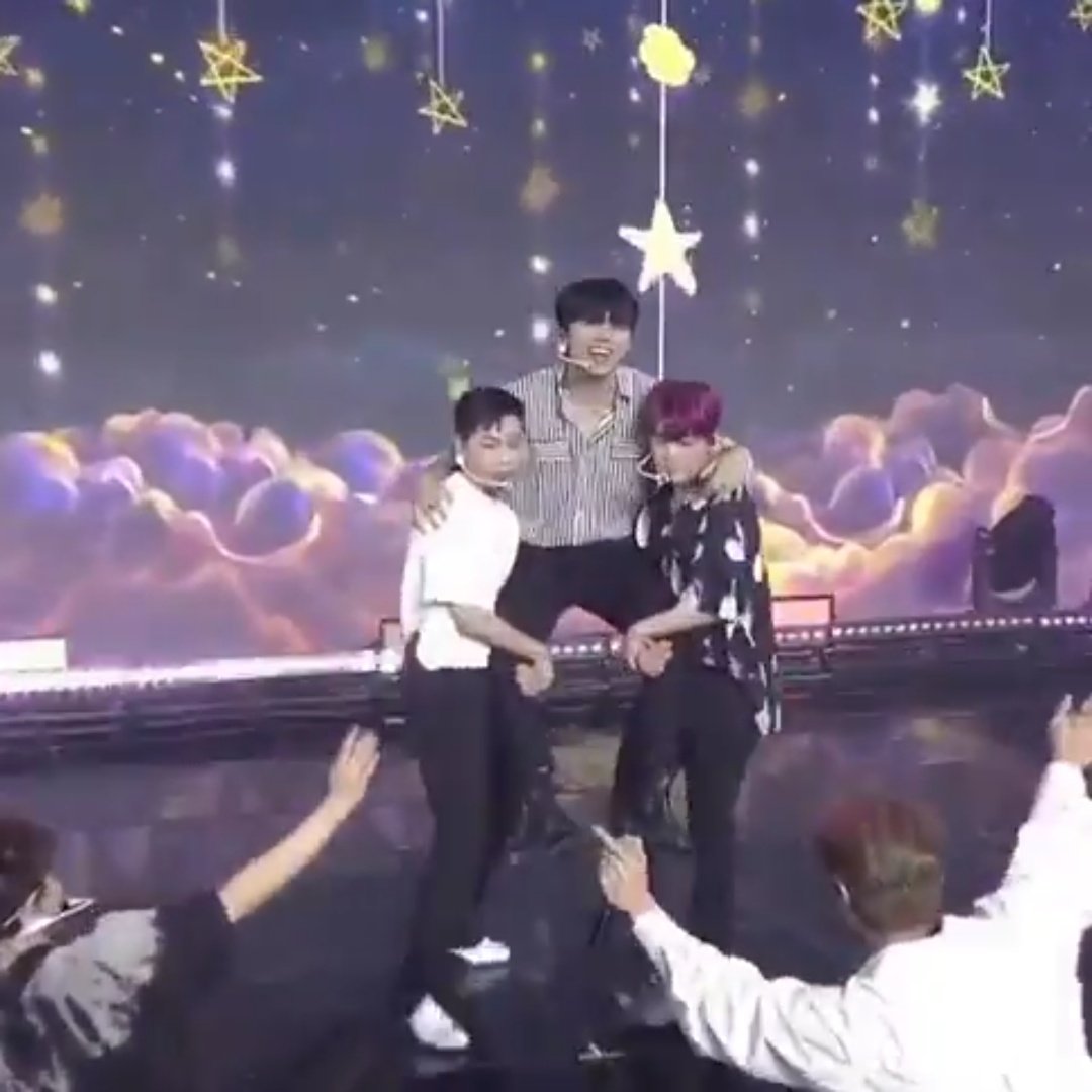 onfortunate's tweet image. 