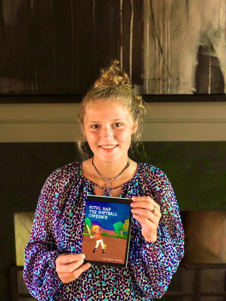 KanalyPeyton's tweet photo. So proud to be an author of one of the only books about softball! 100% of the proceeds go to the non-profit EC Bullets organization to help girls reach their softball dreams! Click this link to buy the paperback or kindle version: https://t.co/vM0UCTo7t1 https://t.co/aycdV3sfui