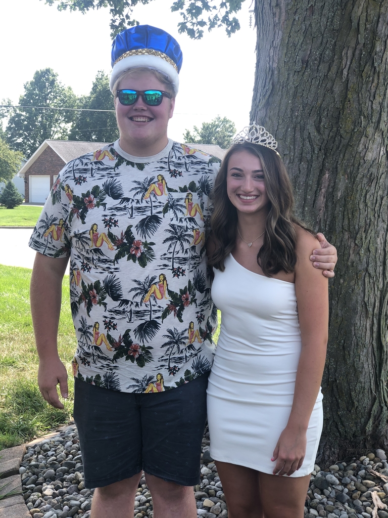 Congratulations to JCHS seniors Wyatt Daniels and Claire Anderson who were voted “Virtual Prom King and Queen” by their classmates!