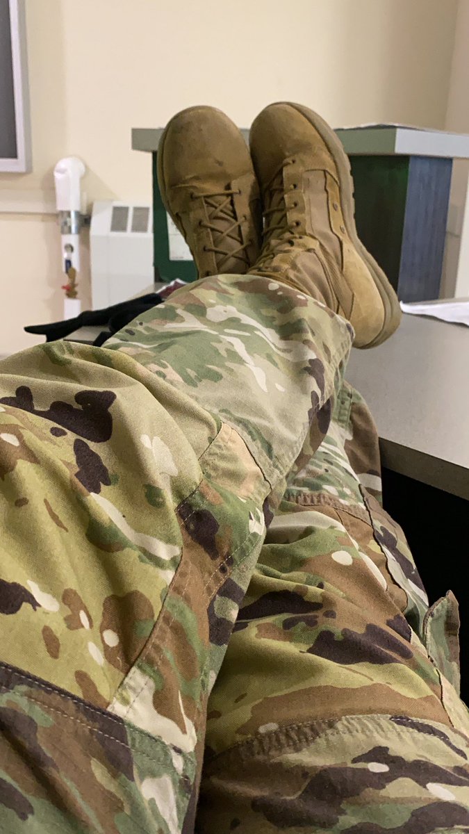 FCowboy5's tweet photo. Stuck on a Sunday #CQ #couldbedoingbetterthings #4months https://t.co/6pmWEbKdCx