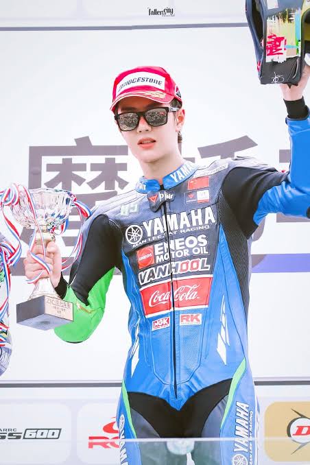 7-Motorcycle Racer:It was one of those hobbies he turned to professionalism. In 2017 he met Yin Zheng who got him more into it, got his license, two years of practice later, he won. He came 1st in his team and 2nd overall (ARRC)A documentary about it: 