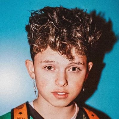 michaellynchluv's tweet photo. #NewProfilePic https://t.co/HjfMvtgMFz