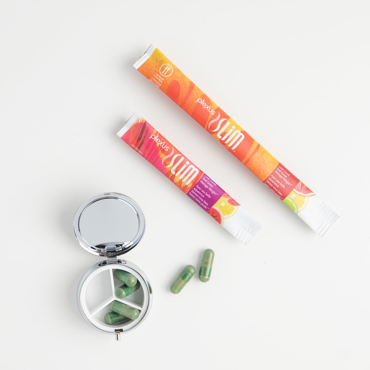 plexusincanada's tweet image. Great health takes team effort. 🤩🤝 No matter how often you’re on-the-go, remember to take your Plexus® Products with you!✨ #Slim #SlimHungerControl #XFactorPlus bit.ly/ShopPlexusCA