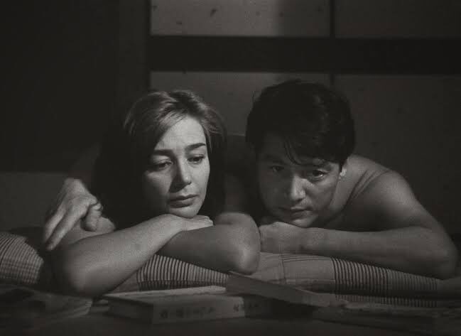 rosangelastefa7's tweet photo. Filmes de minha vida. #film #nouvellevague #hiroshimamonamour #margueriteduras https://t.co/tjGgEDaykP