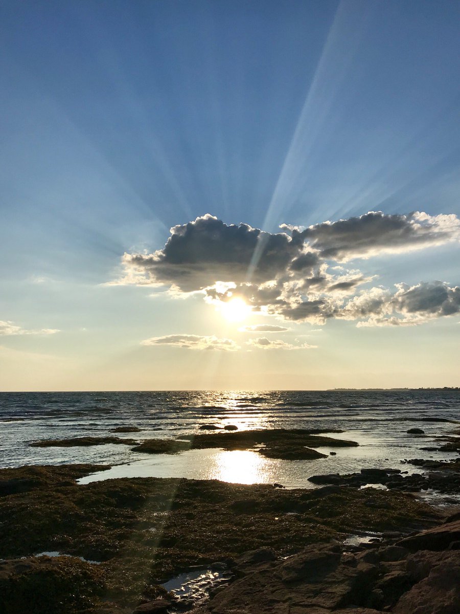melldover's tweet photo. And the heavens shone down upon #Abegweit in all its glory #PEIsummer #nofilterneeded https://t.co/GLTMrSLHmY