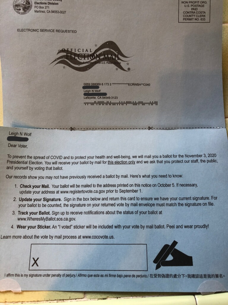 (1) This is the potential for voter fraud that  @realDonaldTrump is warning about with universal mail in voting. My mother received 3 pieces of mail, asking for updated signatures, for 3 people who don't live at her address. Me, my brother, and someone we've never heard of.