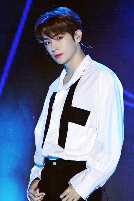 がんこ チェ チャニ ニュー ドボイズのお姫様ニュー様 煌びやかでしなやかで細い 自撮りも他撮りも写真のセンスがピカイチ 声も高い イルカなの どっちかの手の小指の下の方に十字架のタトゥー入ってる 見た目とは裏腹にめんどくさいタイプ