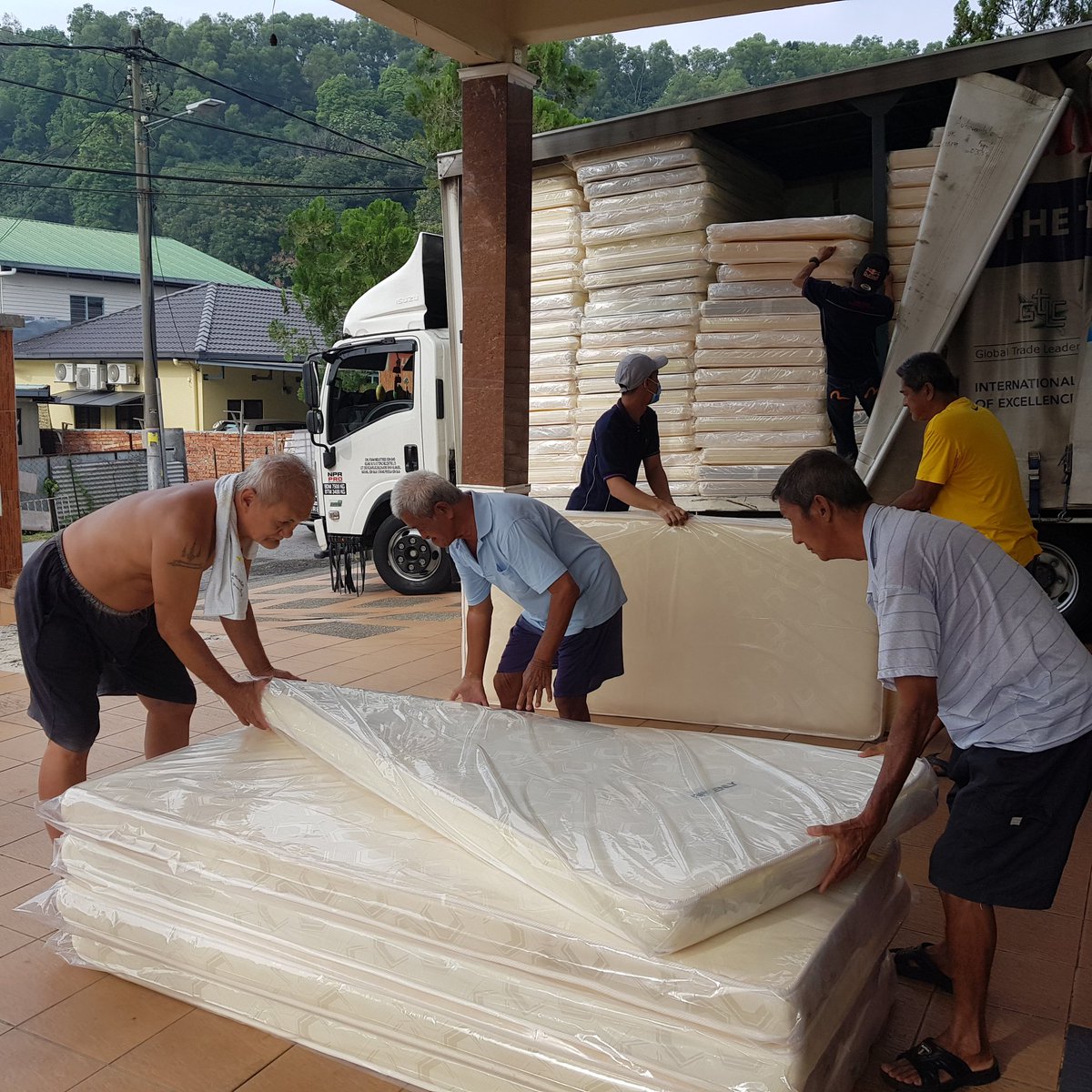 #NeckPro hashtag on Twitter