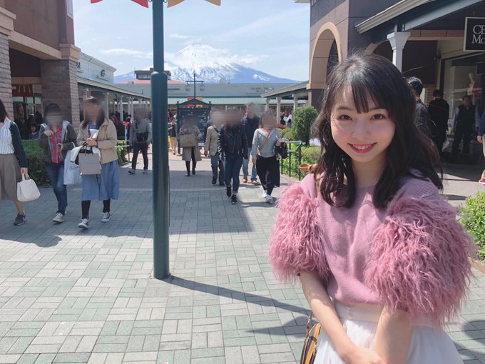 MATT_avex's tweet photo. #山の日　#富士山　🏔⛰
#西田ひらり　
#ONECHANCE https://t.co/eDHwzqHPUx