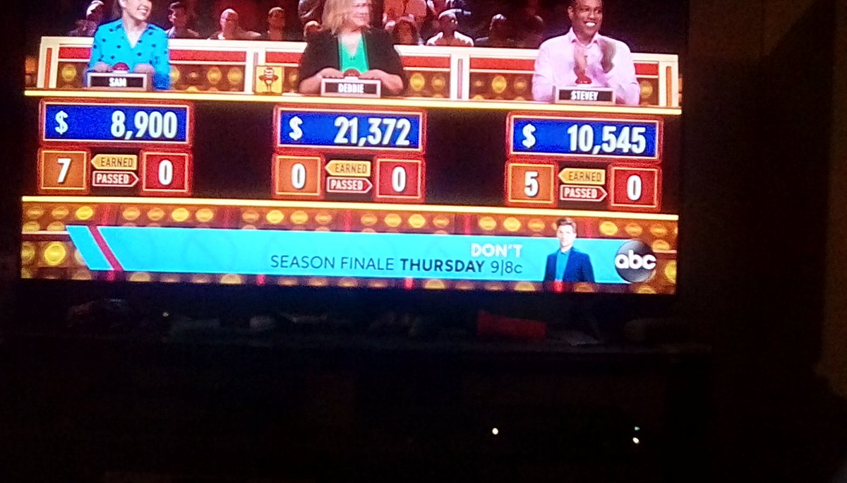 samanthalynn913's tweet image. On-screen bug for the #DontOnABC season finale! So excited to see how it's all gonna go down on Thursday 😆