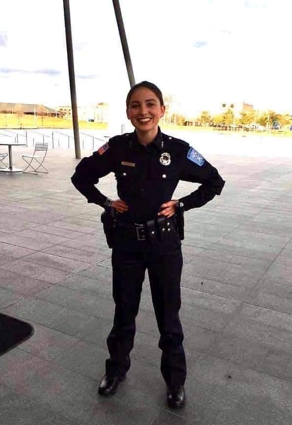 My sincere condolences to the family &amp; colleagues of Beaumont Police Officer Sheena Yarbrough Powell. Ofc. Powell was only 23 years old. Her unit was struck in a head-on collision with a drunk wrong-way driver. She had only served with BPD for two years! 💙