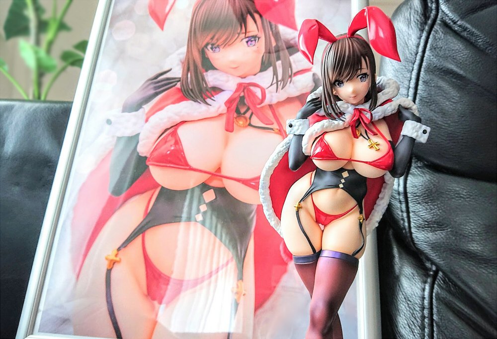 我が家にも一足早くクリスマスプレゼントが届きました!
クリスマス☆バニーちゃん可愛すぎます😍
フィギュアの額縁初めてなのでとても嬉しいです!ありがとうございました! 