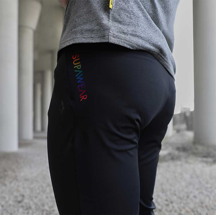 SUPAWEAR's tweet photo. NEW SPECTRUM SPORTSWEAR 🏃
Leg day? The Spectrum slim fit pants are made from a knitted performance fabric so that you can move without restrictions.
🛒 https://t.co/6aag2xx9vo
#Supawear #keephealthy #workoutoutfit #diversity #peace #humanity #sportswear #runningpants https://t.co/yok0yhHh0o