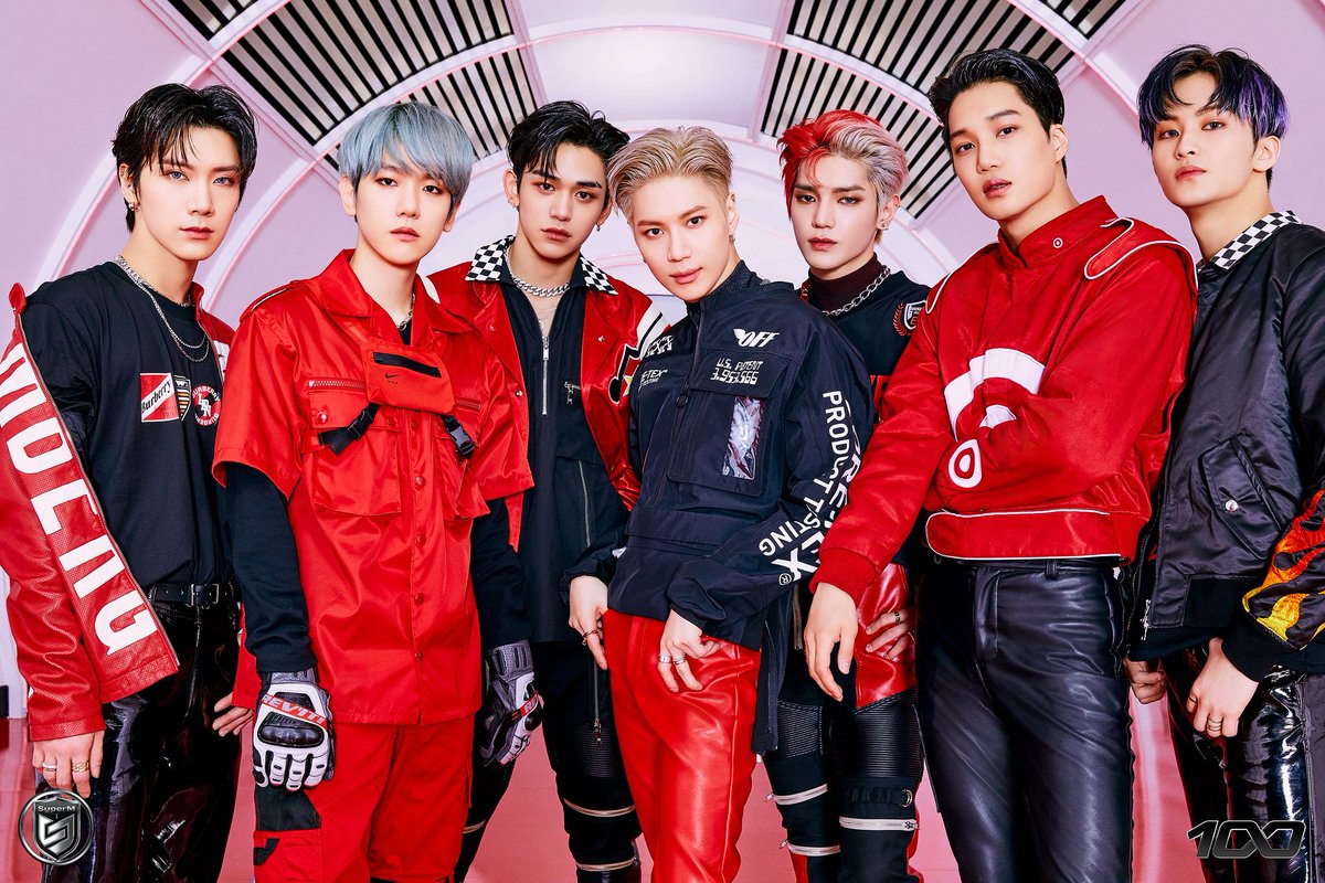 SMTOWN tweet media