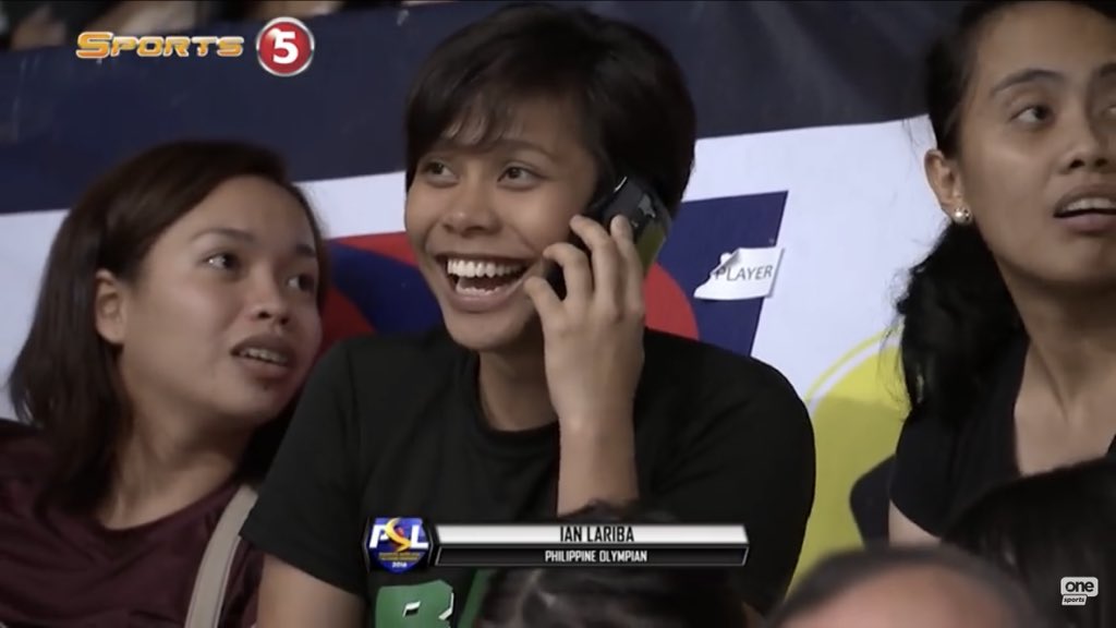 Throwback: Yan Lariba supporting the DLSU-F2 Cargo Movers in the PSL All-Fi...
