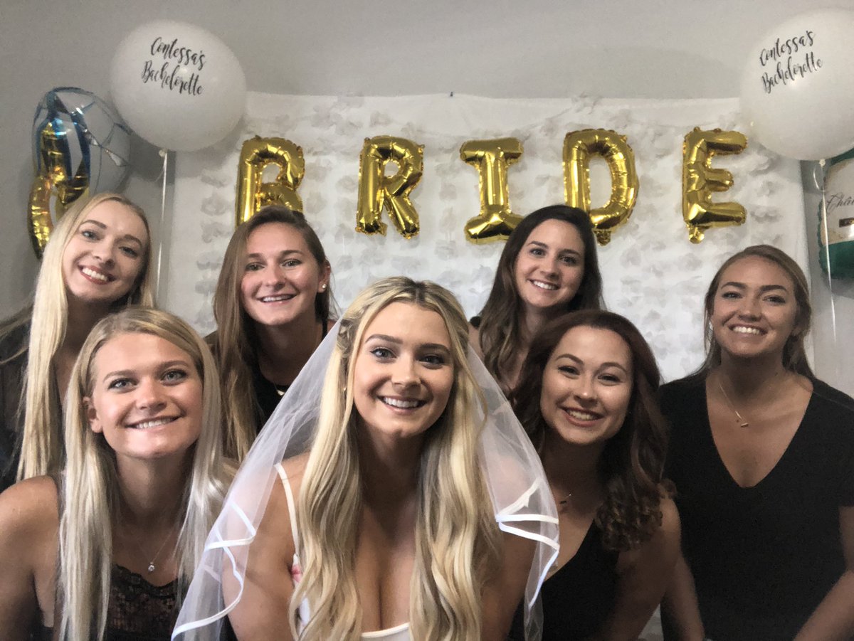 angieeeexxxx's tweet photo. had such a fun weekend celebrating this beautiful bride to be 🤩🥂🎉 #bachelorette https://t.co/rV2Zcz9XSl