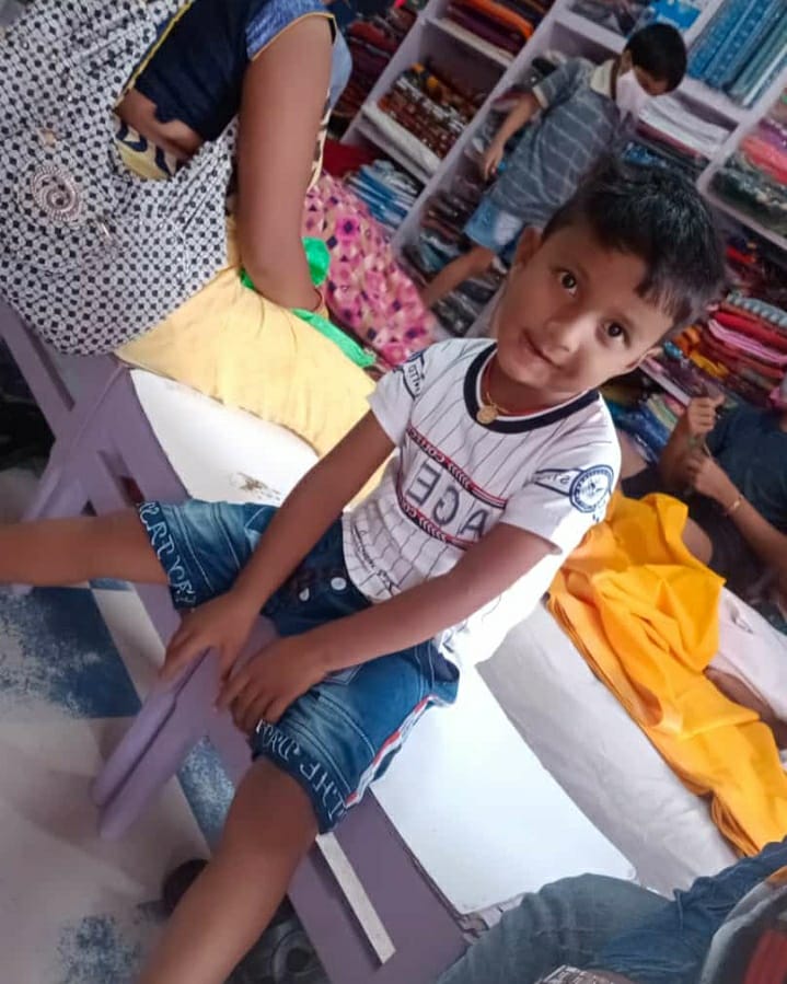 Shubham61396145's tweet photo. Today is your birthday On this special day
today i wish and pray, may you get the lot of
happiness &amp; joy Happy b’Day rajput_prajal🎂🎂🎊🎉 https://t.co/izqRLEz0Fz