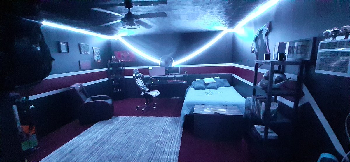 DiabloF0X's tweet image. This took many evenings to gut this whole space and transform it. It needs some tweaking still. I'm hanging a tv about the desk. @ChaosReignsGG @talvo2007 @LawdeeDawdee #gamers #battlestation #videogames #PS5