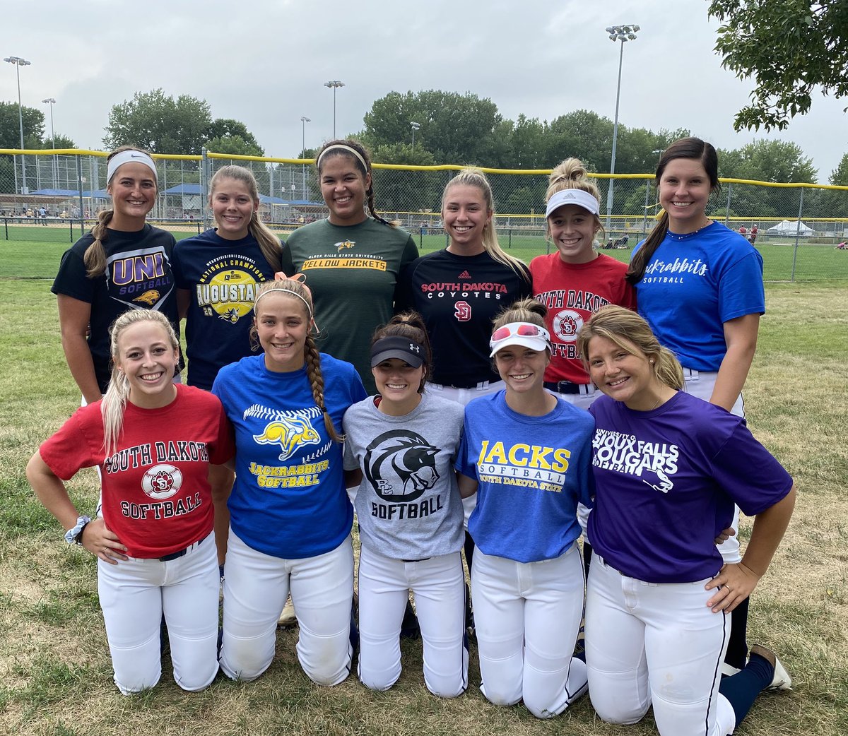 SDGold02's tweet photo. Thanks for everything Gold Families! It’s been one heck of a ride! Stay tuned for more updates on our awesome players as they tackle their next adventures! #GoGold https://t.co/2s9JHmsaSB