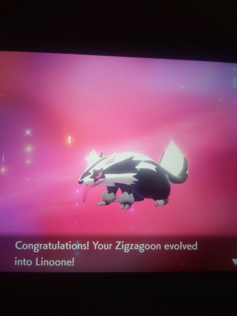 My Galarian Zigzagoon evolved into Galarian Linoone and my Blipbug evolved into Dottler this evening! 