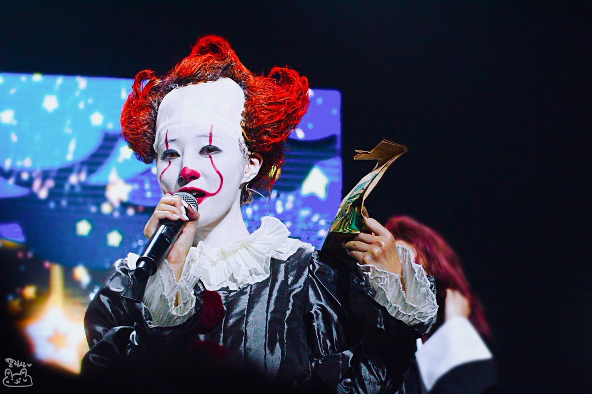 #드림캐쳐 #수아 #김보라 #SUA #DREAMCATCHER 

happy birthday 🤡💜