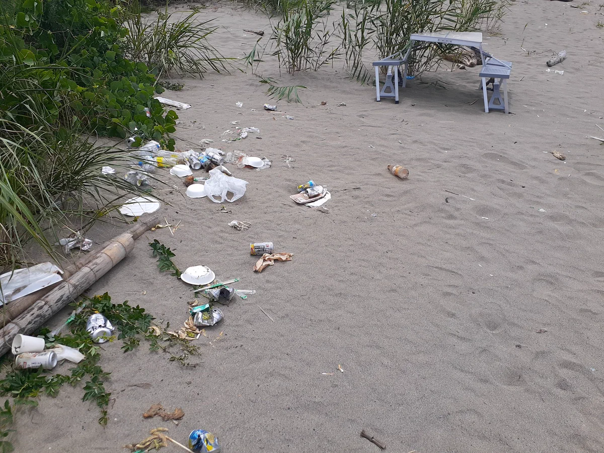 「ゴミ問題」マナーの悪い観光客・楽しんだ後の片付けくらいしてほしい・・・。