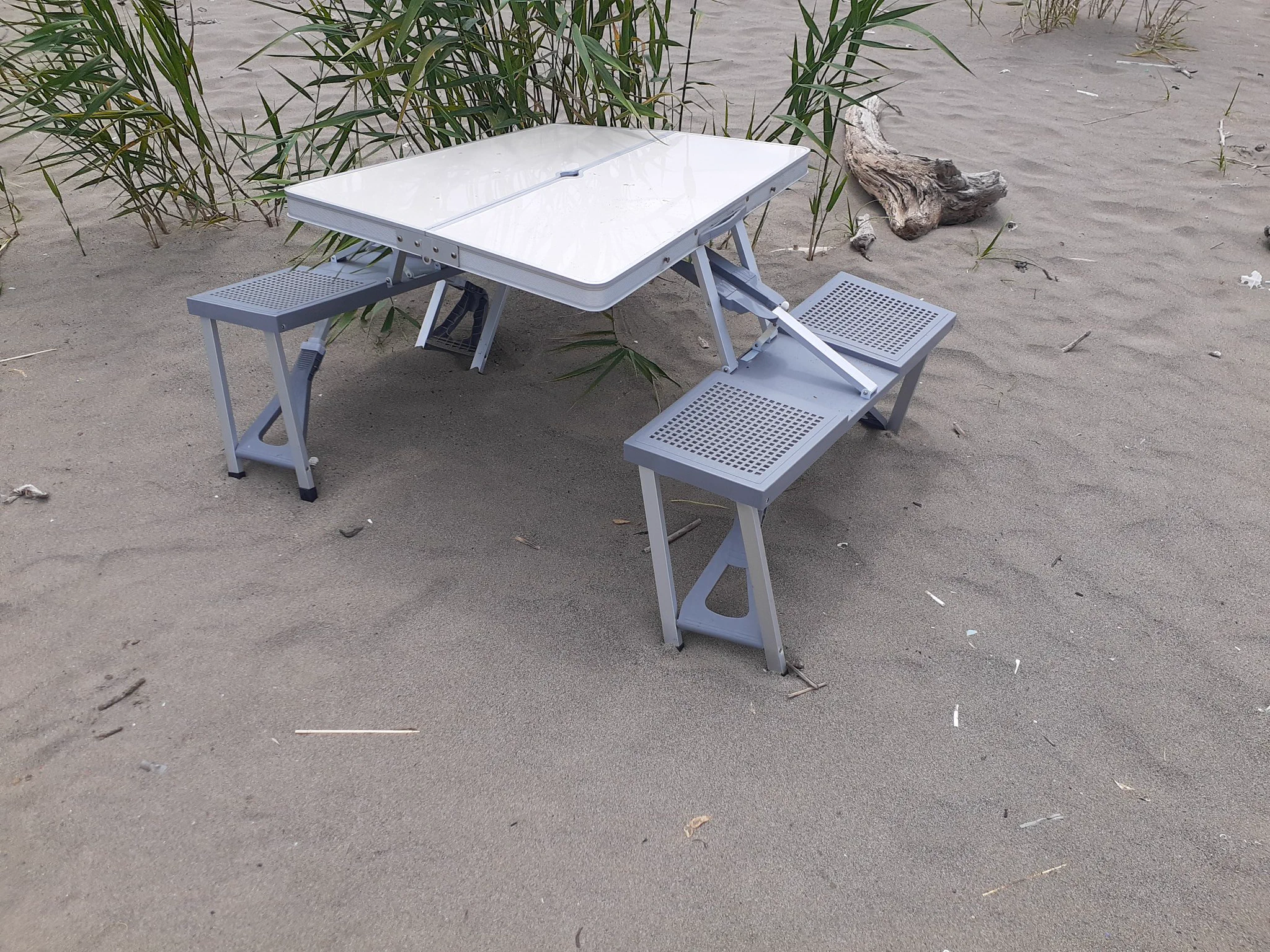 「ゴミ問題」マナーの悪い観光客・楽しんだ後の片付けくらいしてほしい・・・。