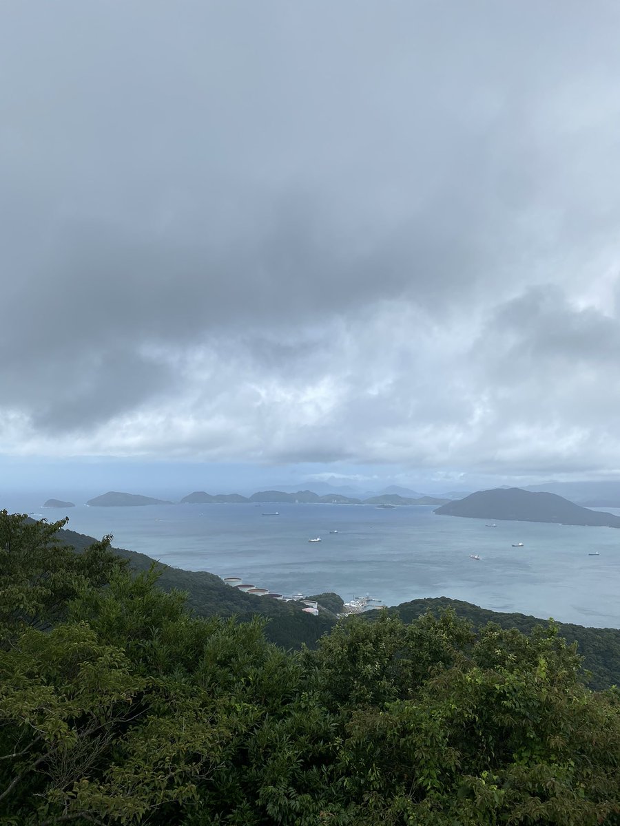 0_Bless_you_0's tweet photo. ぼくのなつやすみ2020   3日目

風が強いね🌬 https://t.co/KlV9AdPPCh