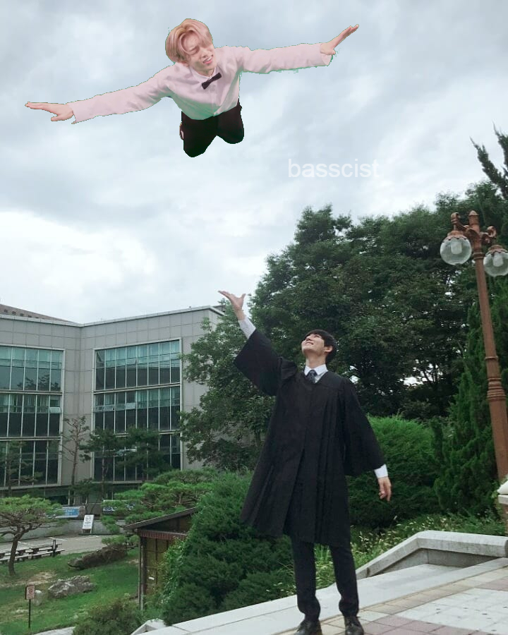 Jae is flying everywhere. (4)