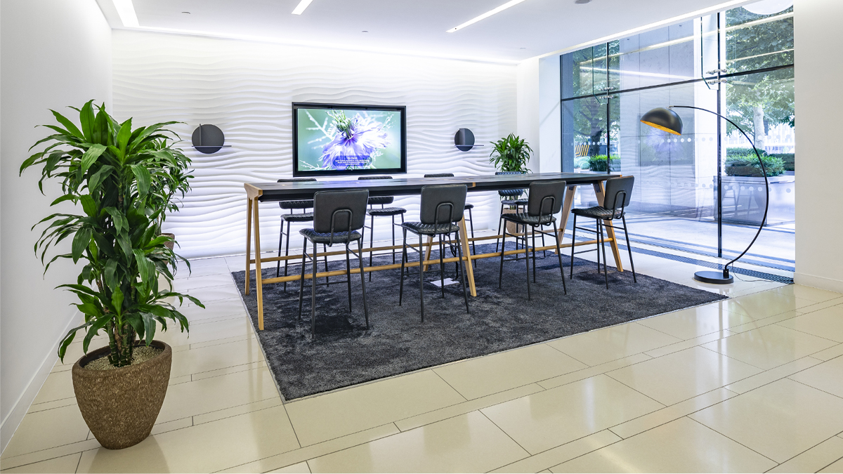 workagileuk's tweet image. Working closely with London &amp;amp; Oxford Capital Markets and @KFB_interiors. Based in the heart of Canary Wharf London, it was important for the client that we created a space suitable for agile and collaborative work.⁣⁣⁣ Read more here bit.ly/3iqXIGI #Workagile #UK