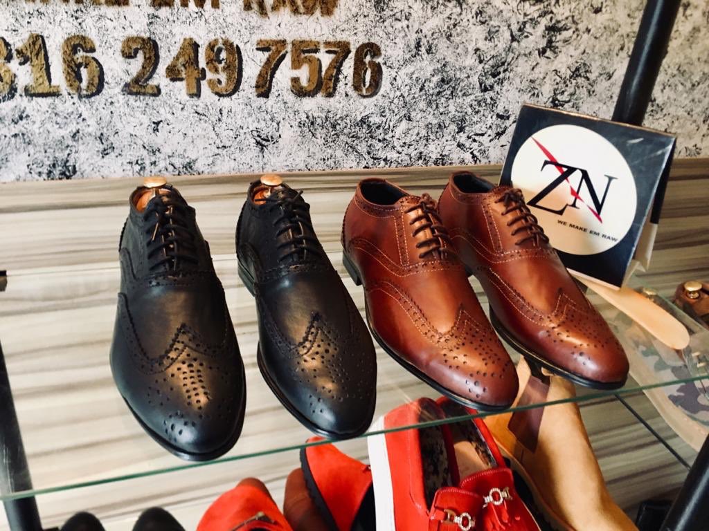 @zeddenshoes We make bespoke shoes for official and commercial purposes Send us DM now Call 08162497576 WhatsApp wa.me/2348169530242 Delivery service is available nationwide Please check timelines for more of our works #MondayMotivation