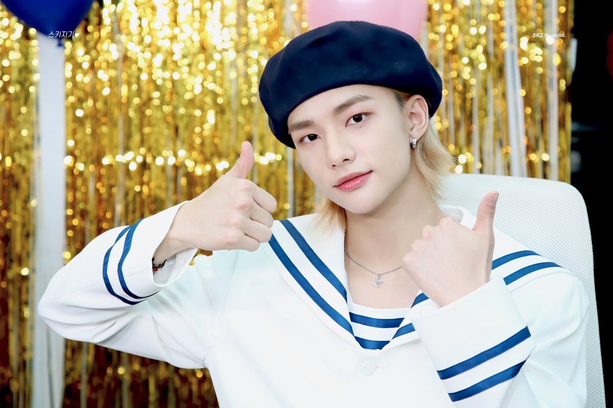 Stray Kids tweet media