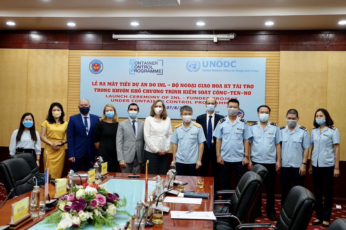LongNguyen5599's tweet photo. Launching ceremony of @StateINL-funded project under #ContainerControlProgramme in Viet Nam to represent commitment and efforts of the UNODC-WCO CCP, Viet Nam Customs and donors in building capacities of #PortControlUnits in the combat against #TOC. https://t.co/GPqz3hzurh