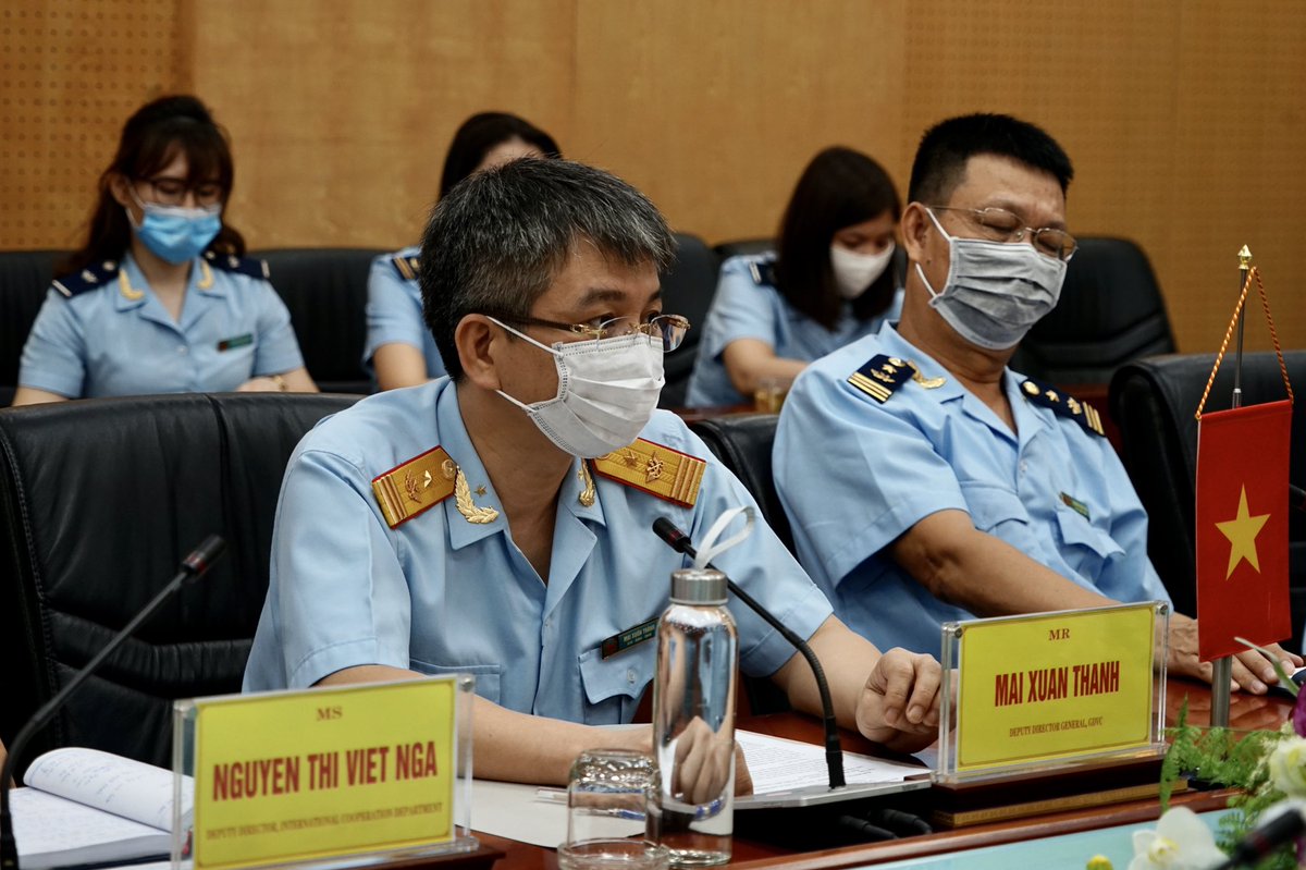 LongNguyen5599's tweet photo. Launching ceremony of @StateINL-funded project under #ContainerControlProgramme in Viet Nam to represent commitment and efforts of the UNODC-WCO CCP, Viet Nam Customs and donors in building capacities of #PortControlUnits in the combat against #TOC. https://t.co/GPqz3hzurh