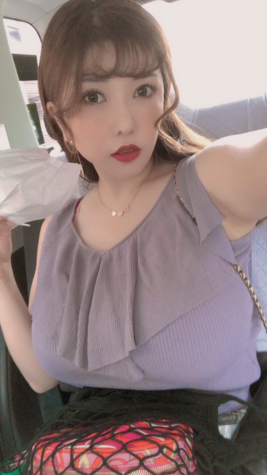 1 pic. 今からFan online meeting? https://t.co/WLKBfdssMf