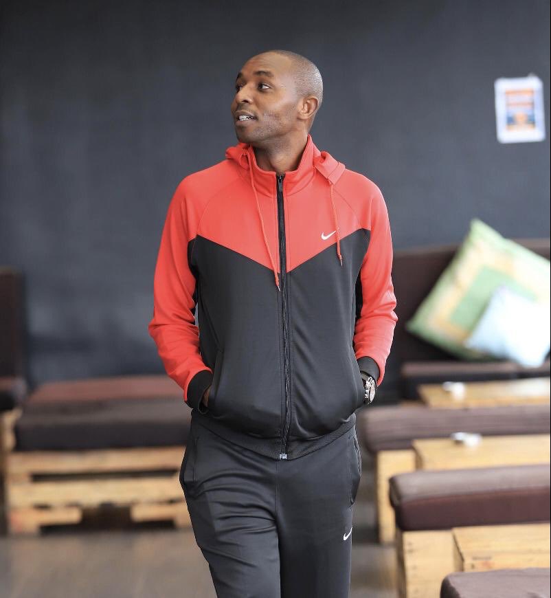 Haflaevents's tweet photo. How we are looking at this new week;with hope and expectations 🙏
We would also like to mention that our C.E.O @Jeff_KuriaM turns one year older today.Happy birthday boss and happy new week to everybody 😊
Mbarikiwe sana.
#WeAreHaflaEvents
#WeDeliver
#newweek https://t.co/KNXBJ0LalH