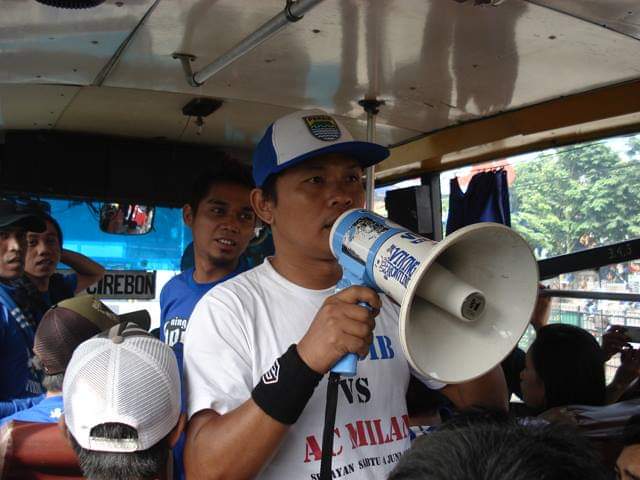 diingetin medsos milik member, sebelum berangkat away tangerang, apal meureun ngomong naon ???