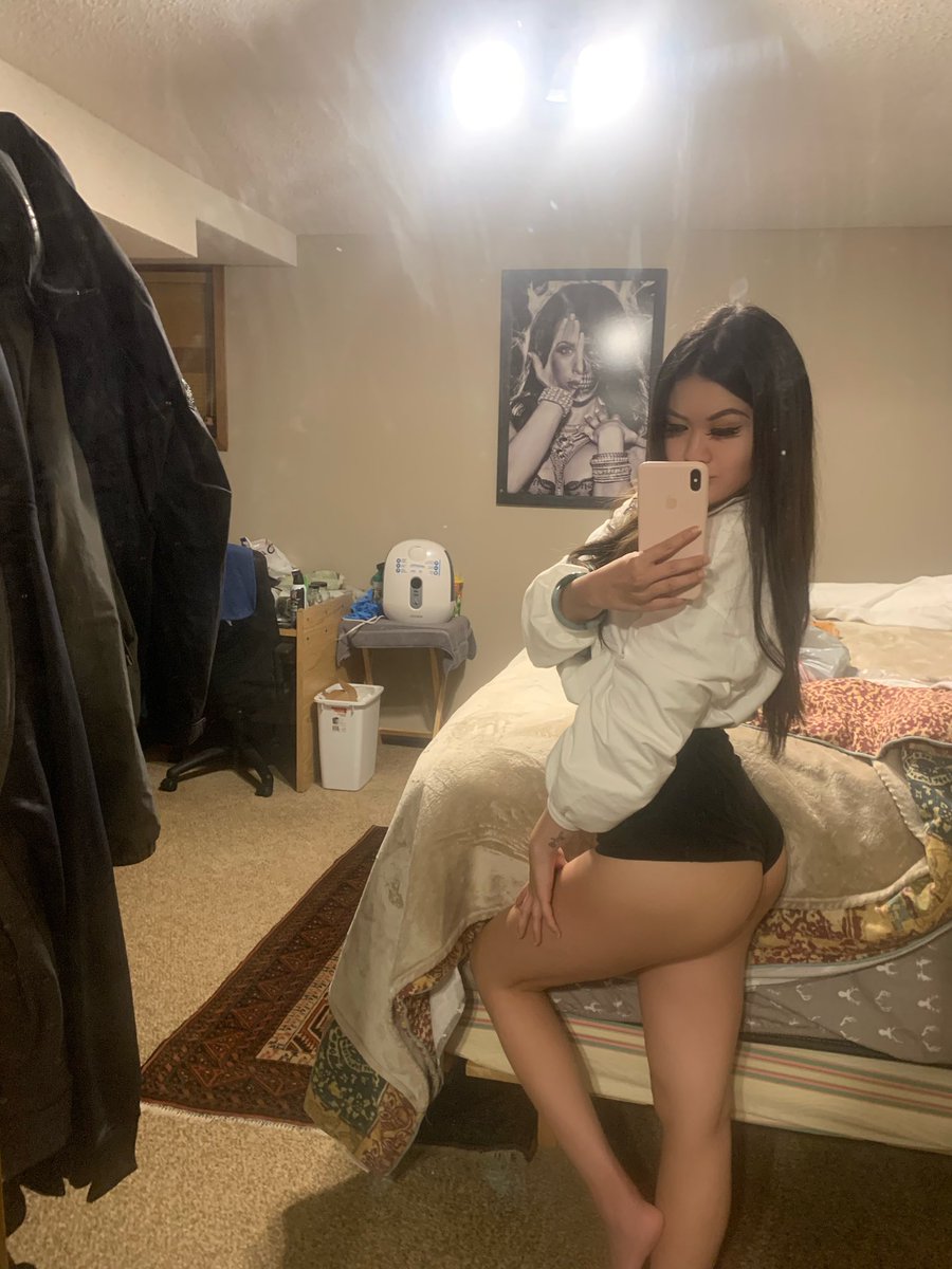 phiphiib's tweet photo. @OnlyFansLink https://t.co/YqBWgDNupG your favourite asian baby girl right here for all the juicy content 💕💕 https://t.co/BvT9QPoIgB