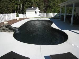 albalamusa's tweet photo. Te bañarías en una piscina con baldosas negras??? https://t.co/ciGdHGLW6T