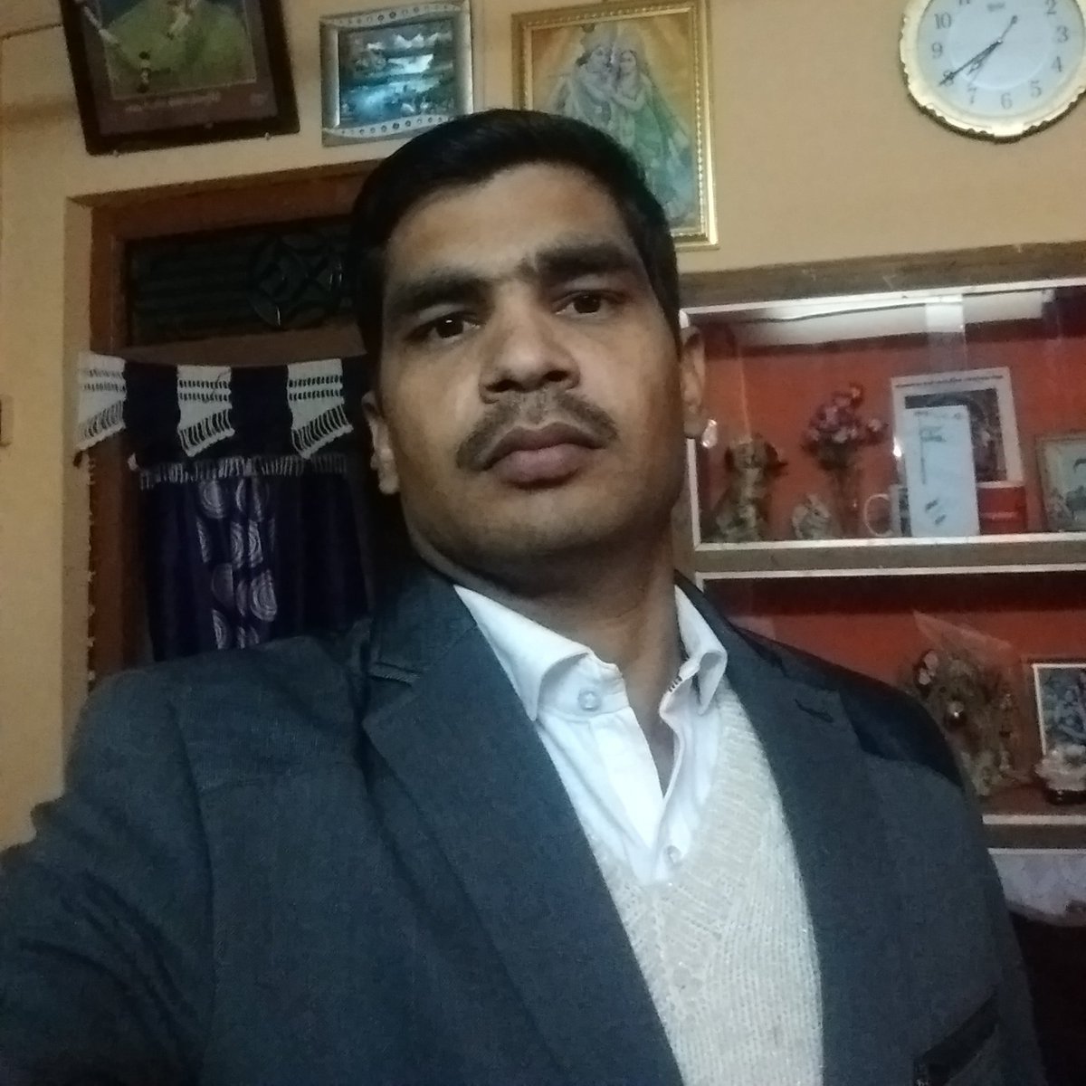 vijay_rtm's tweet photo. #NewProfilePic https://t.co/9jcTjeydz5