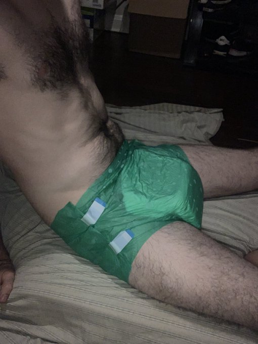 All cleaned up and ready for bed 💘 https://t.co/mPb9nWntzs<a href="/tag/diapergirl"class="tags"><span>#diapergirl</span></a><a href="/tag/abdlgirls"class="tags"><span>#abdlgirls</span></a><a href="/tag/messydiaper"class="tags"><span>#messydiaper</span></a>