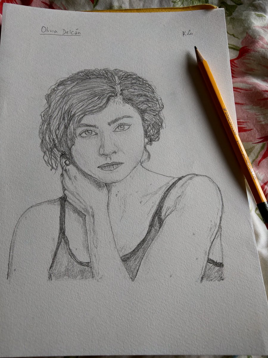 helloforreal's tweet photo. Not sure if I was able to capture it well!  I tried my best! @OliviaDelcan favourite picture sketch! 🙌♥! #handsrhard #warriornun #actorsketch #renewwarriornun https://t.co/0UeXurWhDw