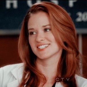 paltaeverywhere's tweet photo. am I the only one who doesn't like April?  she stresses me a lot 🙄😔#Aprilkepner #GreysAnatomy https://t.co/FdZ1flBP8V