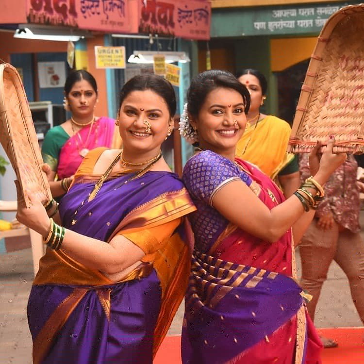 PROMOTERS28's tweet photo. वैजू नं १ मालिकेत रंगणार मंगळागौर .....
.
.
#vaijunumber1 #sonalipatil #neetapendse #manglagaur #shravanmaas #festival #instafestival #instafesta #marathifc #marathi #promoters28 https://t.co/AZfrypul9p