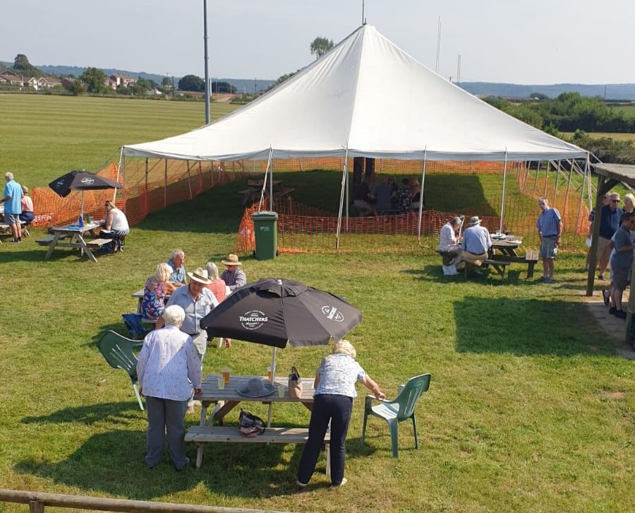 Estune Lodge 6817 tweet media