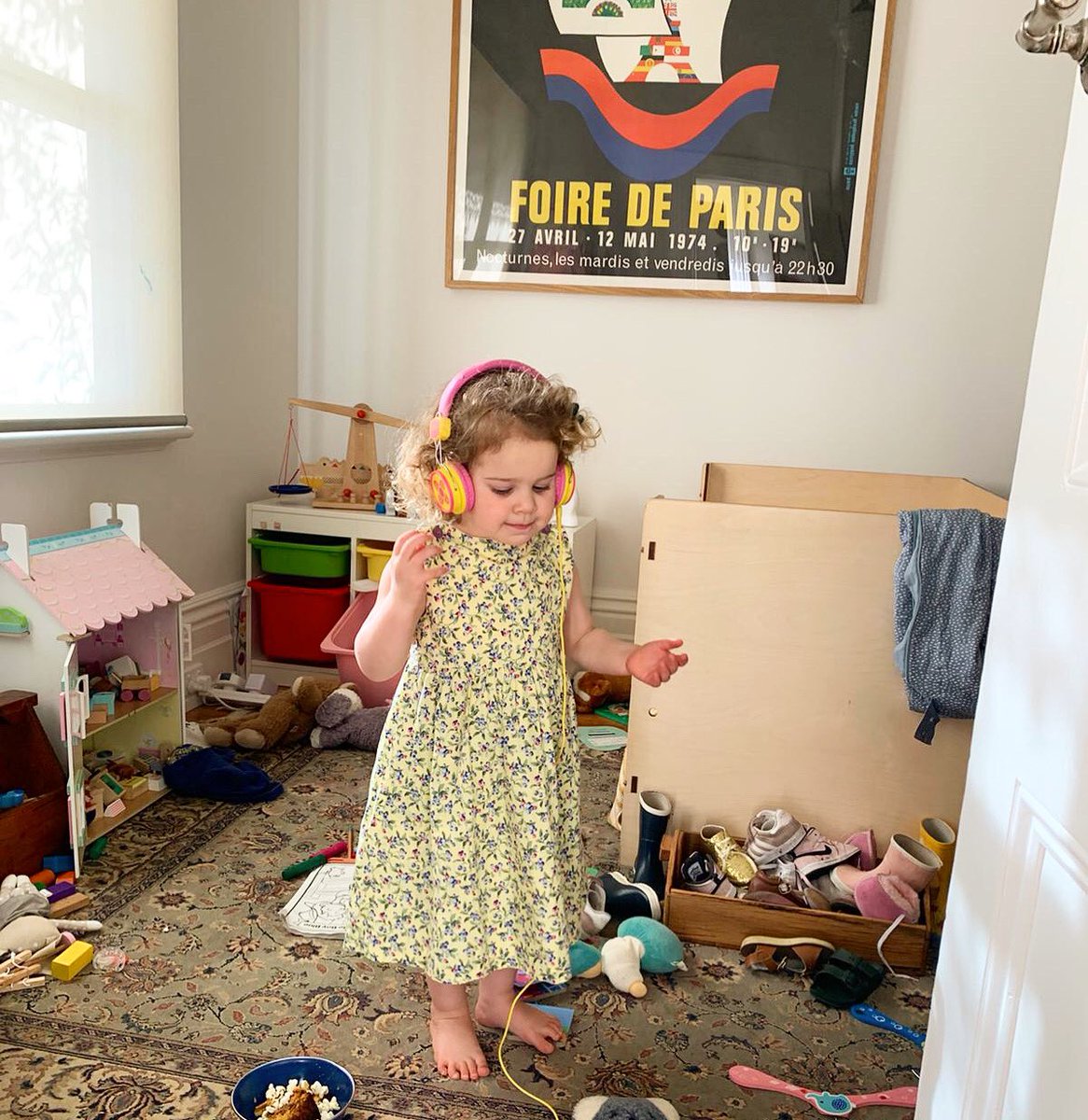 ISO life can be sweet (H is turning 3 this week!), but @shinbonemedical is still open during stage 4 for those needing treatment. Dr Mitch can diagnose &amp; treat just about any injury and for small procedures (casts, stitches, skin lesions/infections, haematomas, ingrown toenails).