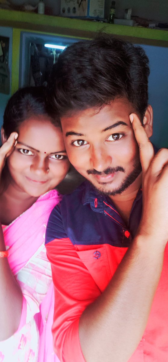 Me and my sister small kick recently....😜😜