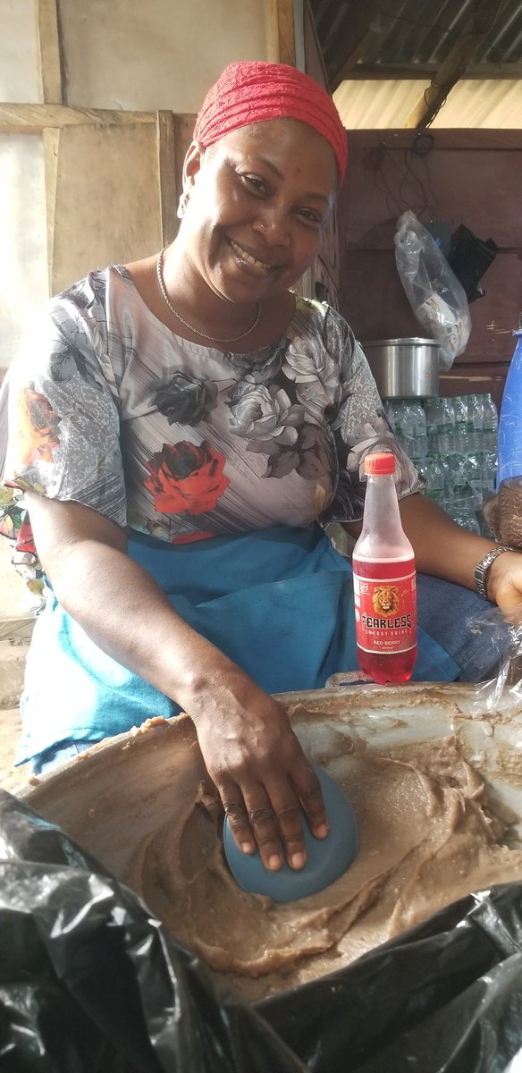omokehinde___'s tweet photo. Drop beautiful pictures of your mum
Let's appreciate our Fearless Superheroes. https://t.co/YoafjZ7mIO