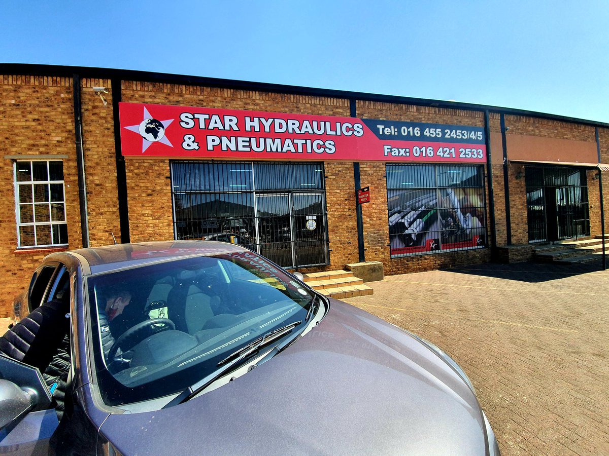 HydraulicsStar's tweet photo. Star Hydraulics &amp; Pneumatics is the leading suppliers of hydraulic hose fittings, which can offer a comprehensive range of hydraulic hose products, Fabrications Steelwork Machining, Pneumatics.

Radiator Hoses, Galvanised Fittings @EedenMarketing https://t.co/BJUbTfodj4
